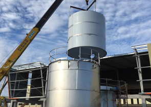 Tank Farbicate